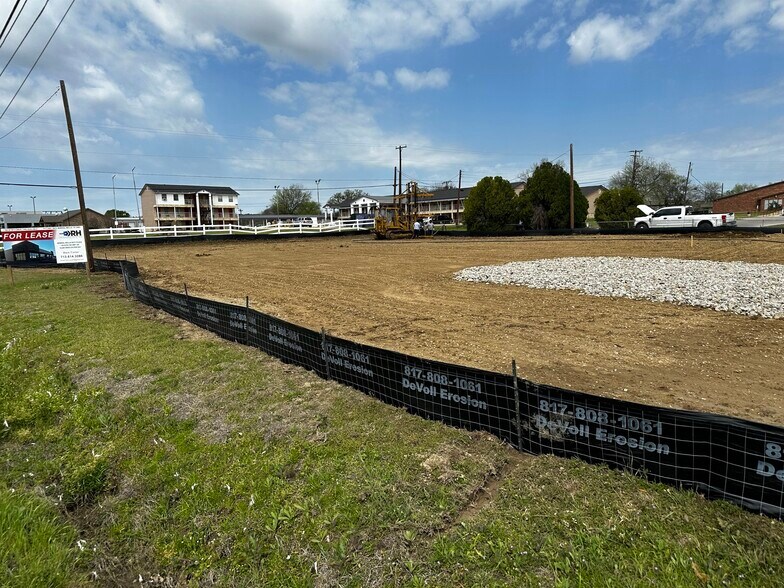 More Photos Of 4111 Hwy 180 E, Mineral Wells General Retail For Sale