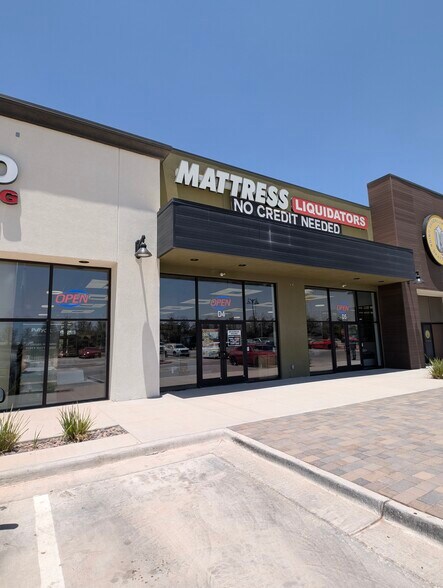 More Photos Of 13649 Eastlake Blvd, El Paso, TX 79928, El Paso General Retail For Lease