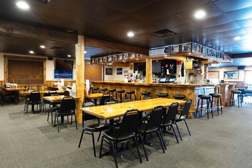 More Photos Of 12201 Albee Rd, Burt Restaurant For Sale