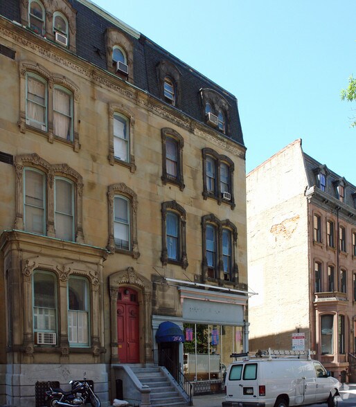 More Photos Of 2108 Walnut St, Philadelphia Storefront Retail Residential For Sale