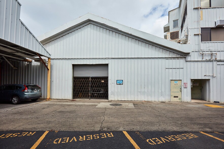 More Photos Of 501 Sumner St, Honolulu Warehouse For Lease