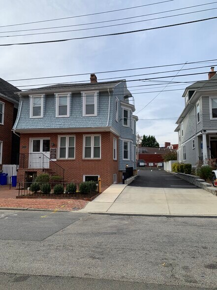 More Photos Of 77 Franklin St, Annapolis Office For Lease