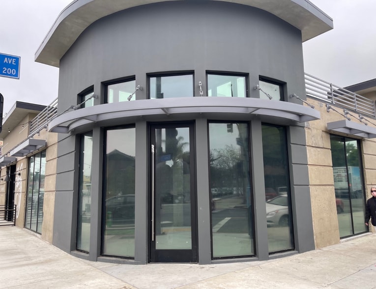 More Photos Of 700 E Broadway, Long Beach Restaurant For Lease