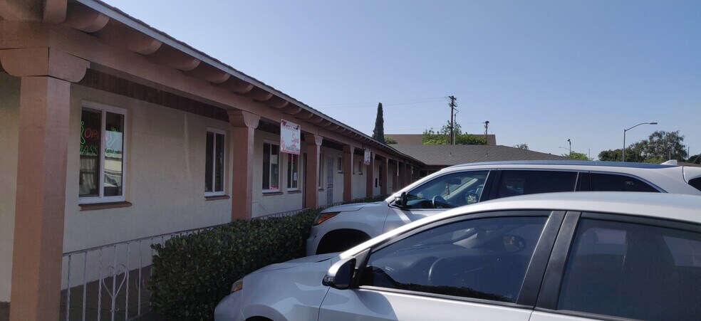 More Photos Of 4533 College Ave, San Diego Medical For Lease