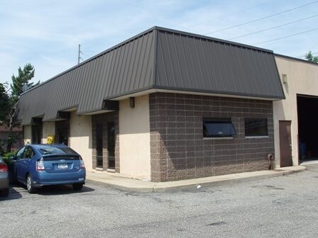 More Photos Of 65 John St, Babylon Warehouse For Lease