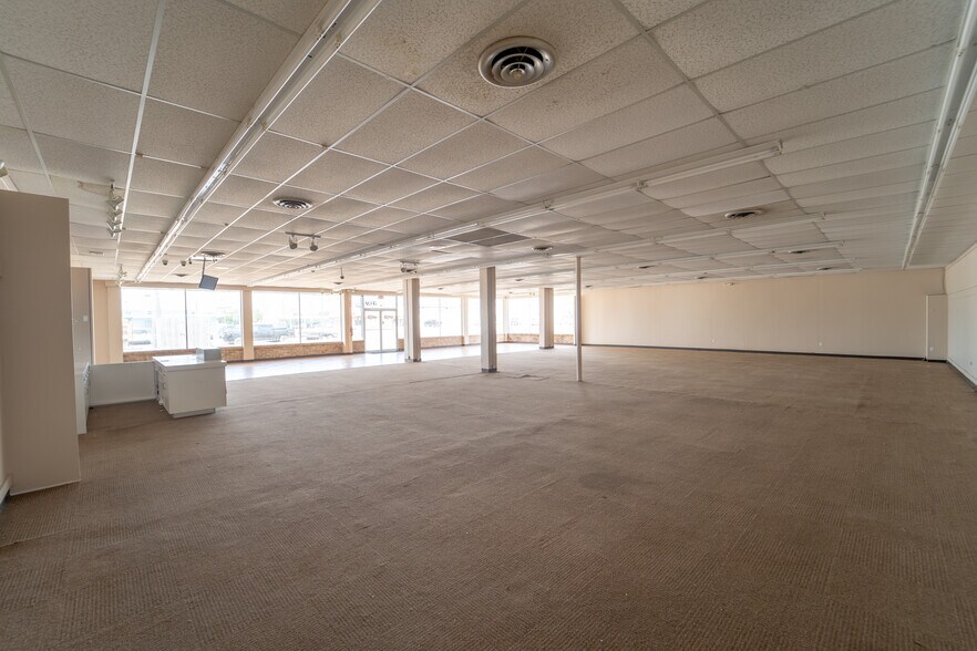 More Photos Of 703 E Rio Grande St, Victoria Storefront Retail Office For Sale