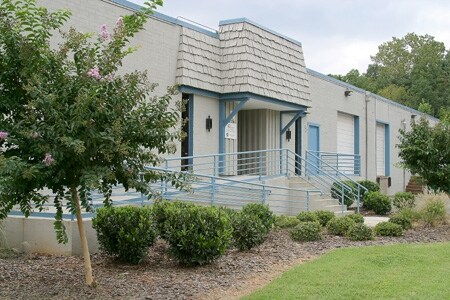 More Photos Of 724 Montana Dr, Charlotte Warehouse For Lease