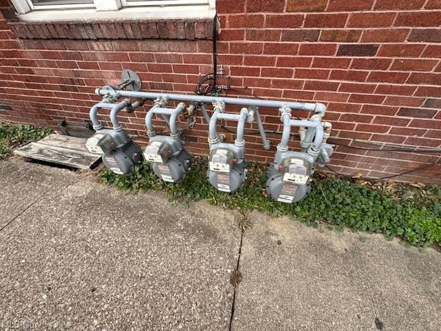 More Photos Of 1115 East Ave, Elyria Storefront Retail Residential For Sale