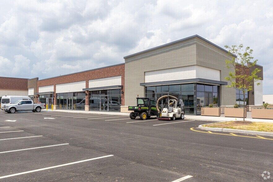 More Photos Of 1050 W Edgar Rd, Linden Unknown For Lease