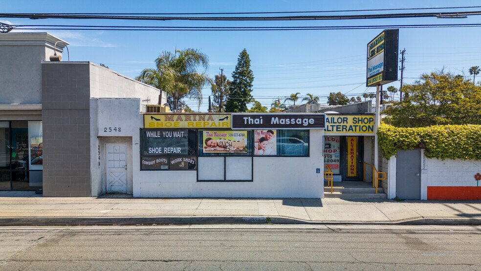Primary Photo Of 2548 Lincoln Blvd, Venice Storefront Retail Office For Sale