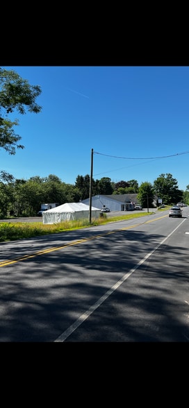 964 Killingworth rd  