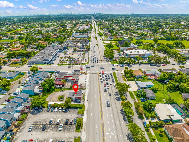 More Photos Of 10737 Sw 40th St, Miami Storefront For Lease