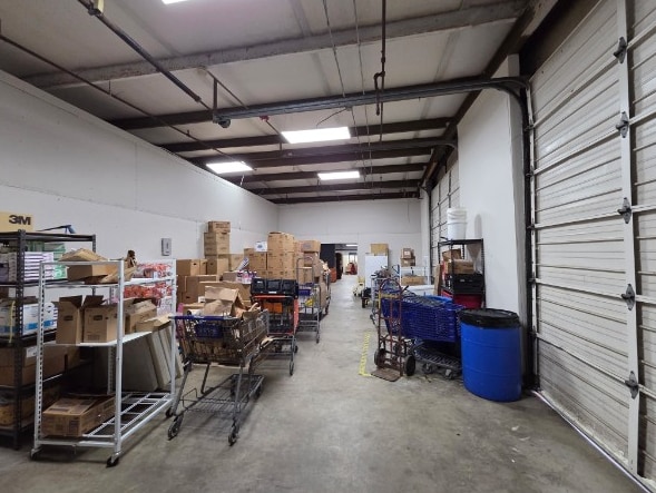More Photos Of 500 W Goldsboro St, Kenly Warehouse For Sale