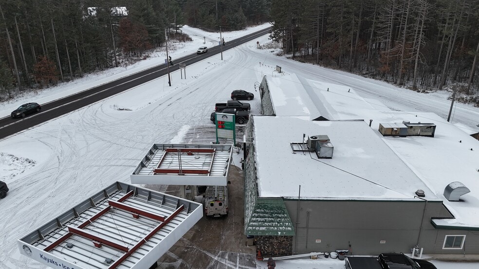 More Photos Of 5198 S US Highway 51, Manitowish Waters Service Station For Sale