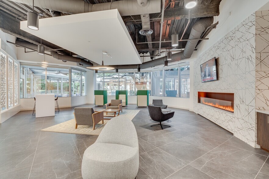 More Photos Of 7557 Rambler Rd, Dallas Office For Lease