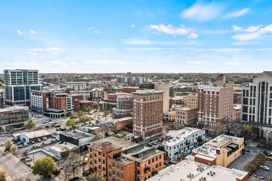 More Photos Of 130 S Main St, Greenville Office For Sale