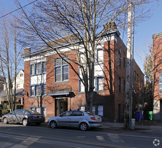 Primary Photo Of 2051 NW Lovejoy St, Portland Apartments For Sale