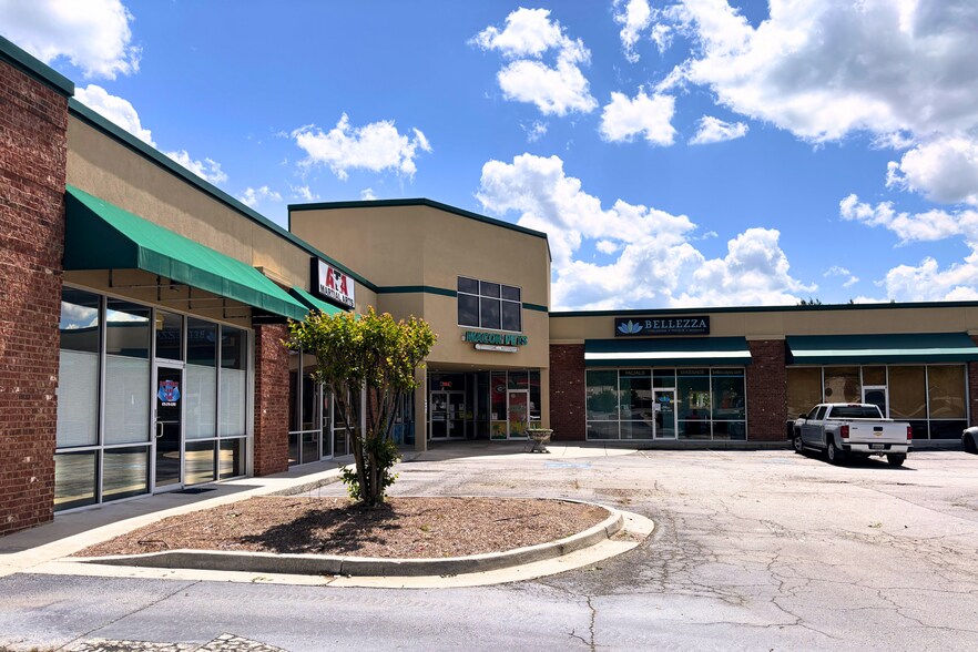Primary Photo Of 4010 Northside Dr, Macon-Bibb Unknown For Lease