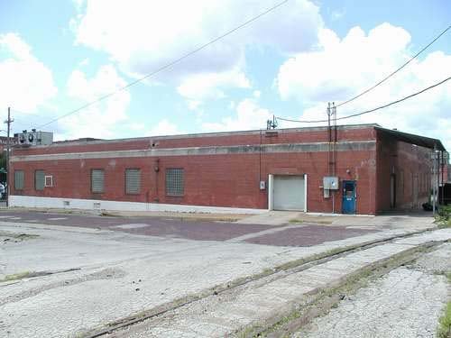 More Photos Of 303 Grand Blvd, Kansas City Warehouse For Sale