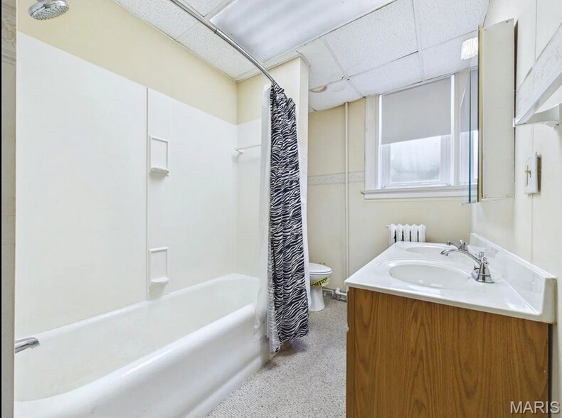 More Photos Of 2009 Seminary Rd, Alton Schools For Sale