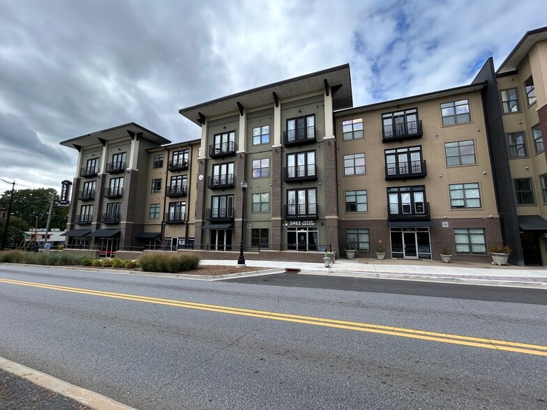 More Photos Of 5300 Peachtree Rd, Chamblee Apartments For Sale