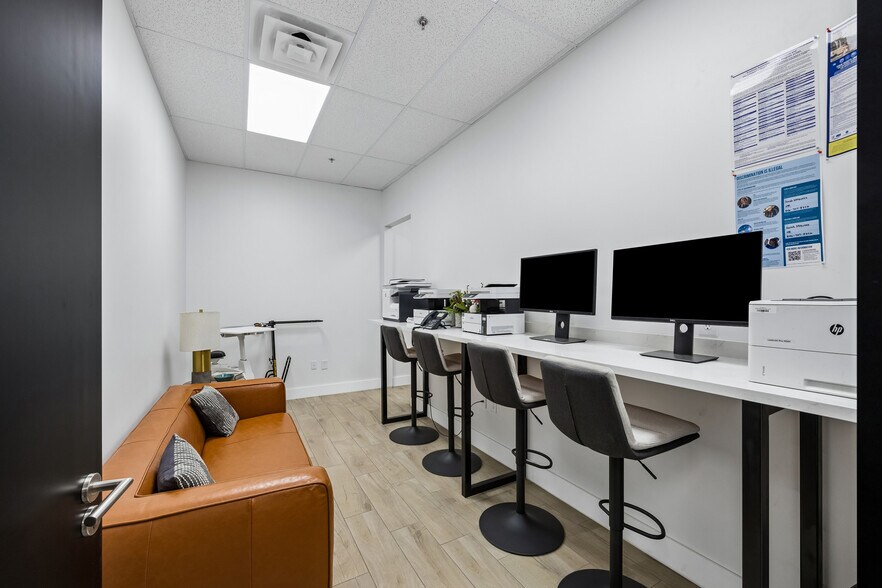 More Photos Of 6520 S FM 359 Rd, Fulshear Unknown For Lease