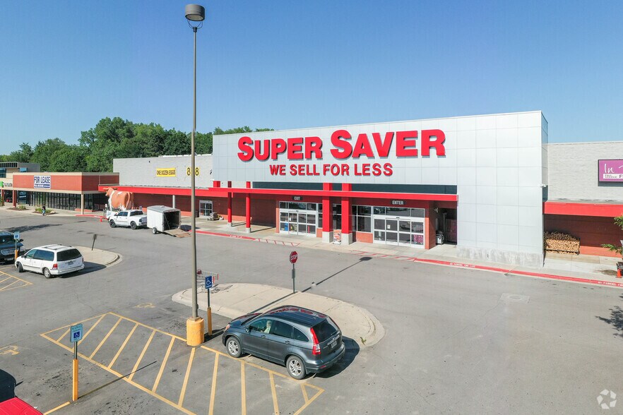 Primary Photo Of 5500 S 56th St, Lincoln Unknown For Sale