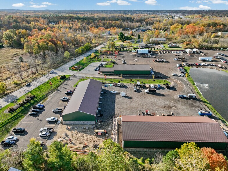 More Photos Of 3342 Pearl rd, Medina Flex For Lease