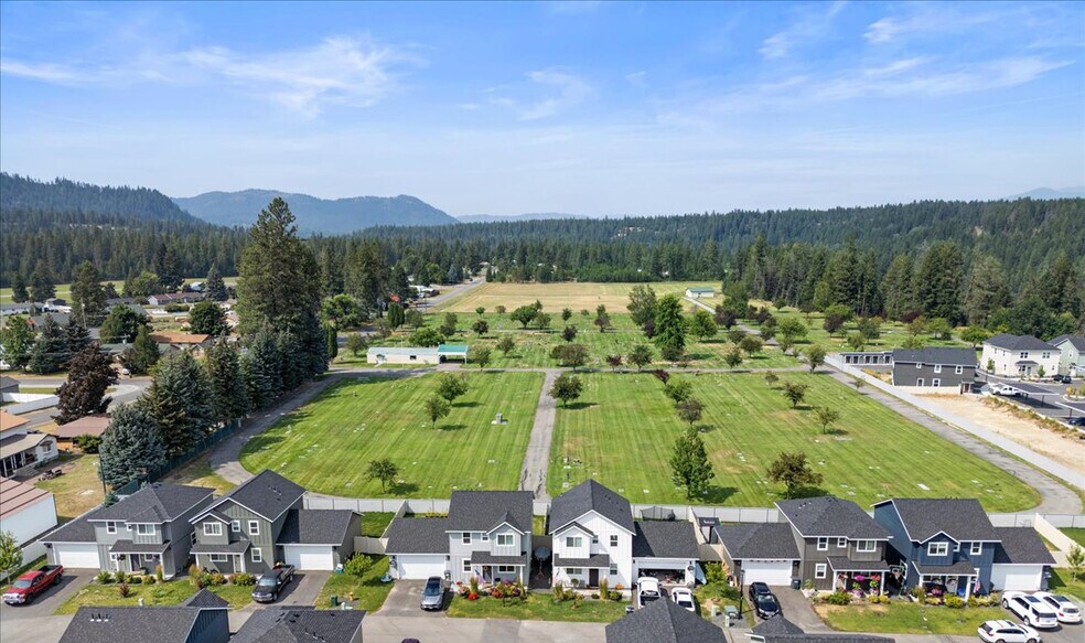More Photos Of 23 Shooting Star Dr, Priest River Apartments For Sale