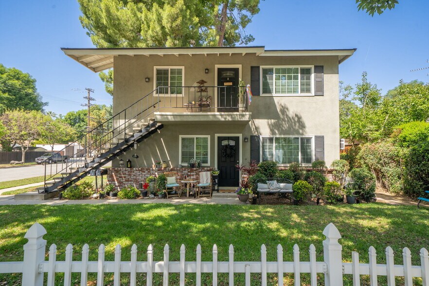 More Photos Of 2307 5th St, La Verne Multifamily For Sale