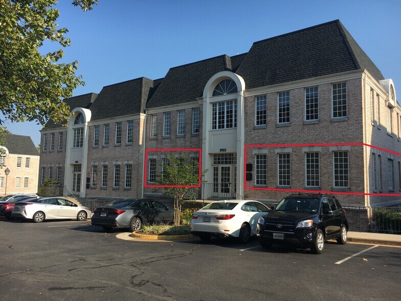 More Photos Of 3923 Blenheim Blvd, Fairfax Medical For Sale