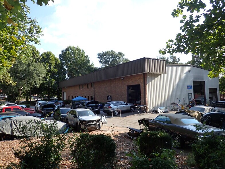 More Photos Of 160 Etowah Trace, Fayetteville Warehouse For Sale