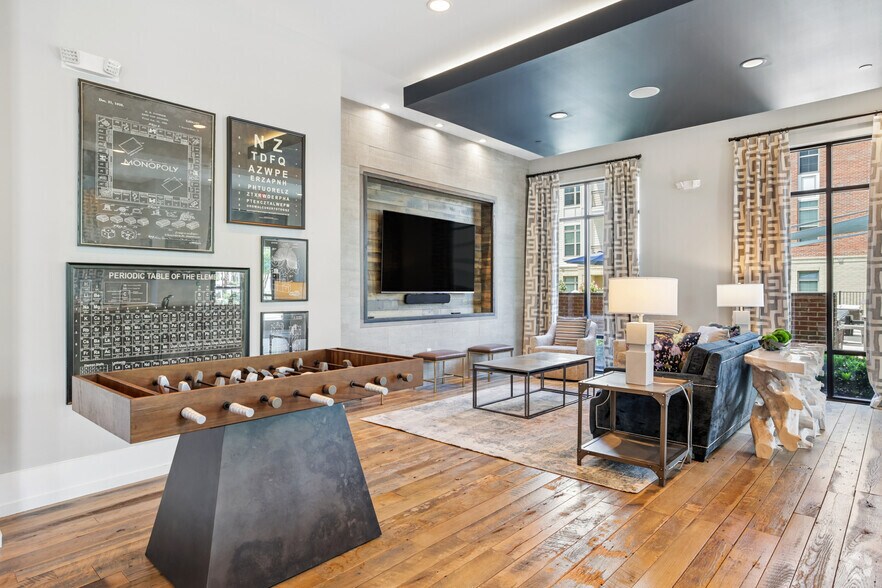 More Photos Of 7420 N Rea Park Ln, Charlotte Apartments For Lease