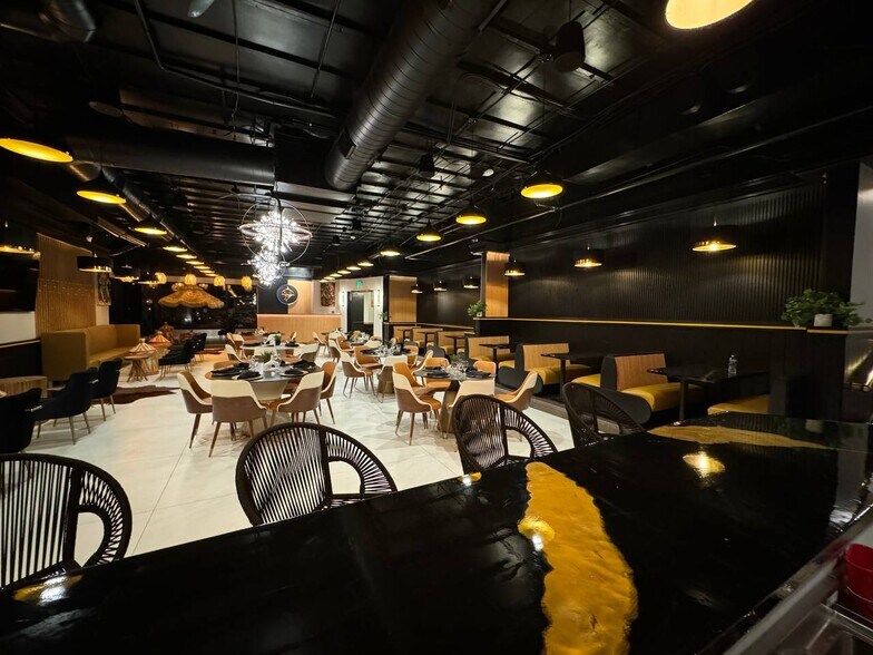 More Photos Of 3680 Citadel Dr N, Colorado Springs Restaurant For Lease