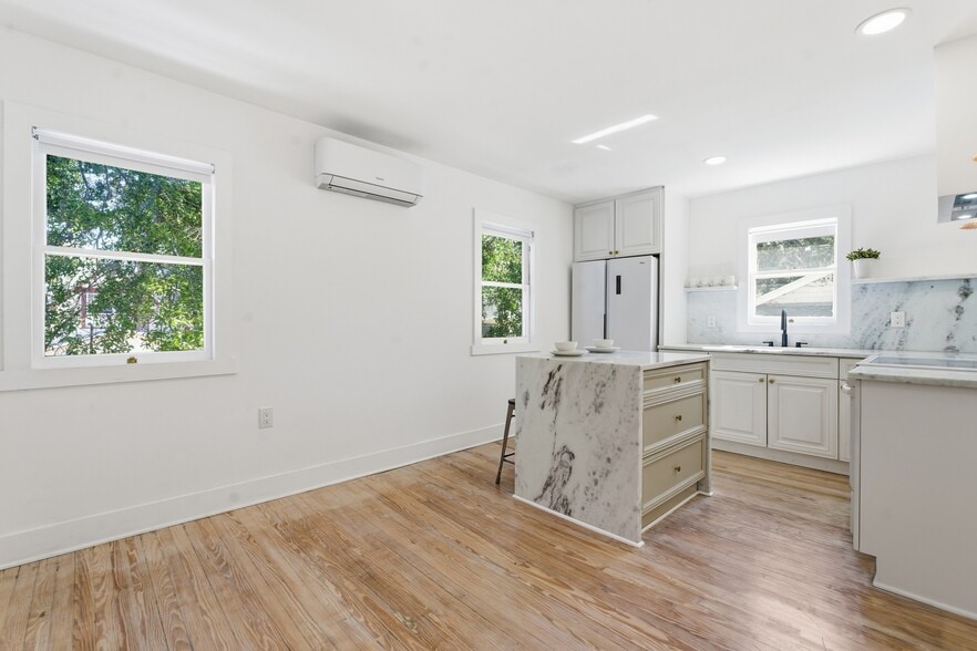 More Photos Of 326 6th Ave N, Saint Petersburg Apartments For Sale