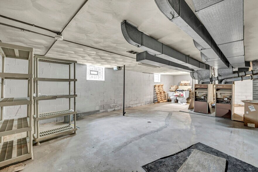 More Photos Of 885 S Green Rd, Cleveland Apartments For Sale
