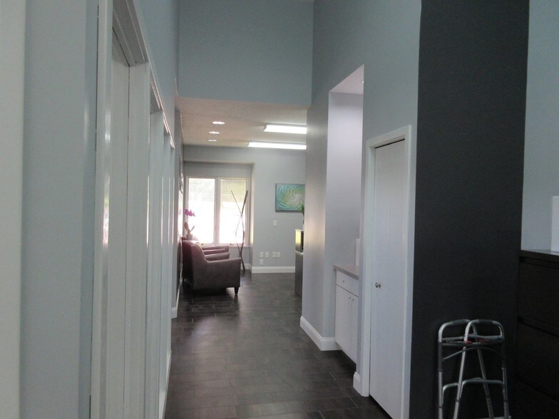 More Photos Of 1803 Whites Rd, Kalamazoo Office For Lease