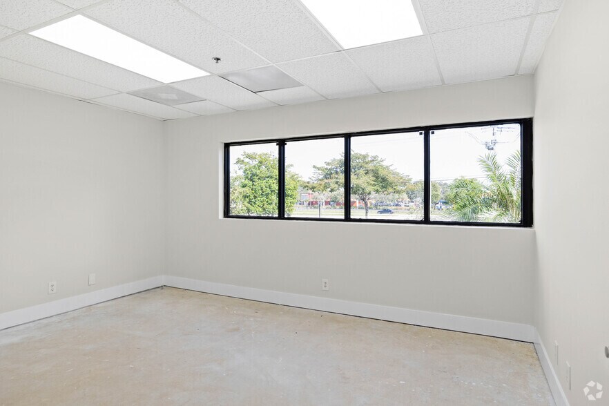 More Photos Of 23123 State Road 7, Boca Raton Office For Lease