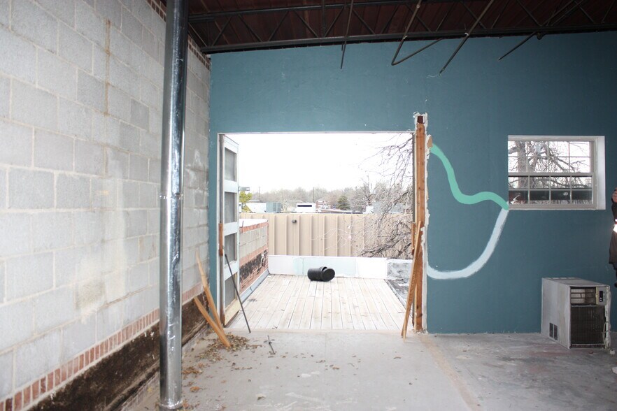 More Photos Of 1735 NW 5th St, Oklahoma City Warehouse For Sale