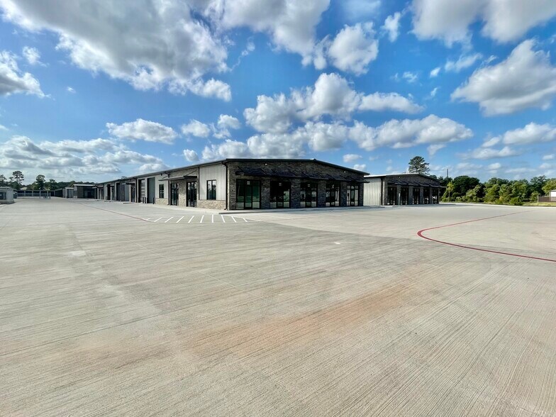 More Photos Of 8259 FM 1488 Rd, Magnolia Flex For Lease