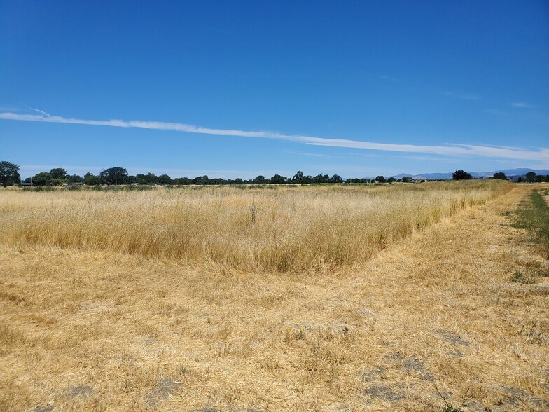More Photos Of 4001 Coral Sea Ave, Santa Rosa Land For Sale