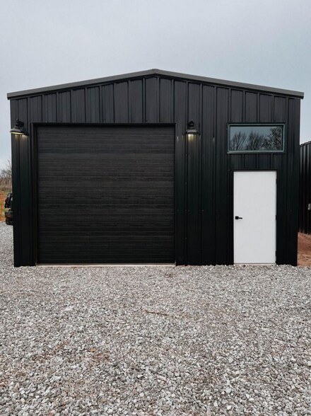 More Photos Of 278555 E 1640 Rd, Marlow Light Distribution For Sale