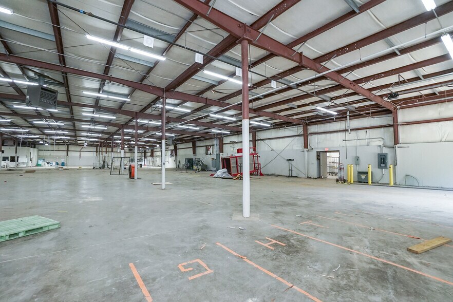 More Photos Of 360 Commerce Blvd, Bogart Distribution For Sale