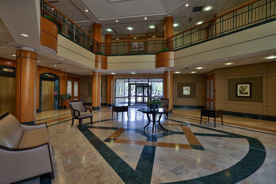 More Photos Of 1525 Valley Center Pky, Bethlehem Unknown For Lease