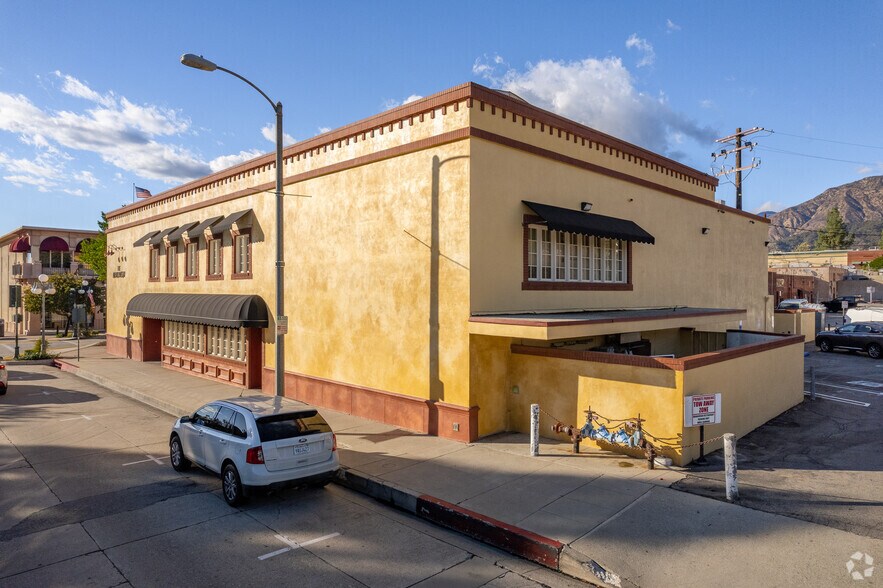 More Photos Of 534 S Myrtle Ave, Monrovia Restaurant For Lease