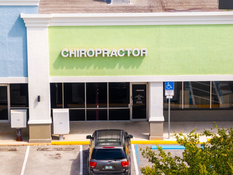 More Photos Of 130 N University Dr, Pembroke Pines Unknown For Lease