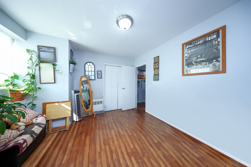 More Photos Of 1505 Gravesend Neck Rd, Brooklyn Apartments For Sale