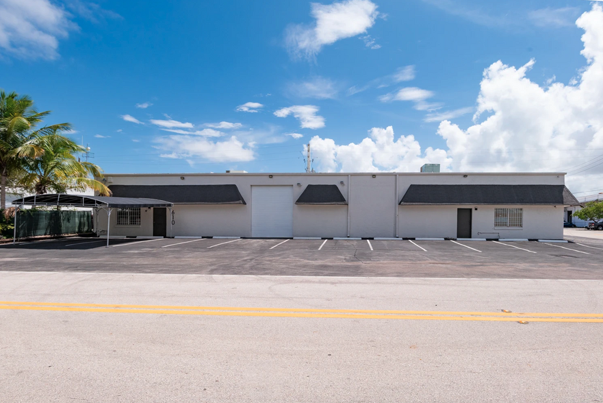 Primary Photo Of 610 NE 29th St, Pompano Beach Warehouse For Lease