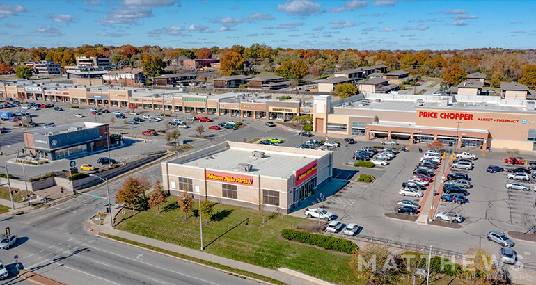 Primary Photo Of 7622 State Ave, Kansas City Freestanding For Sale