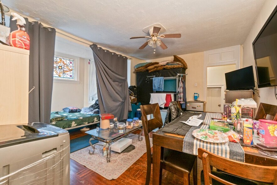 More Photos Of 2301 Maryland Ave, Baltimore Apartments For Sale